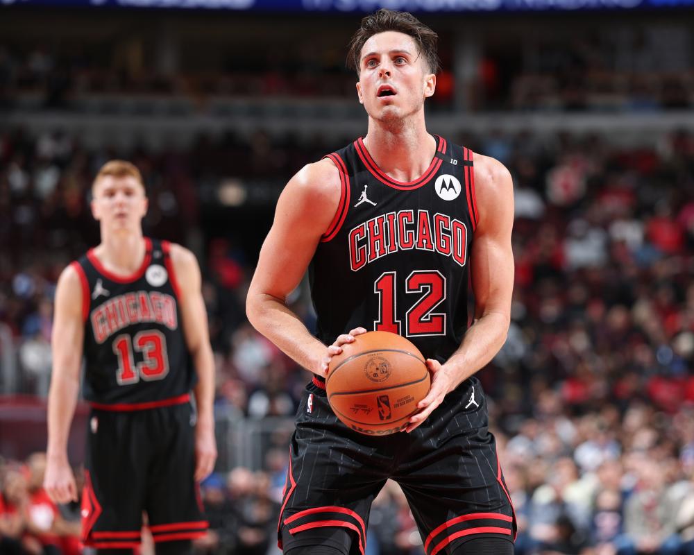 这对中国足 这对中国足